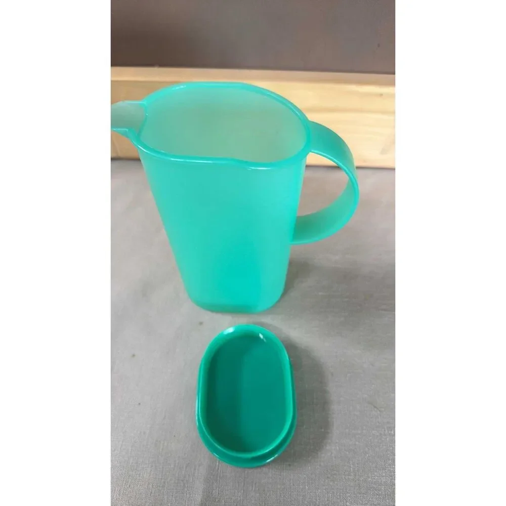 Tupperware creamer syrup